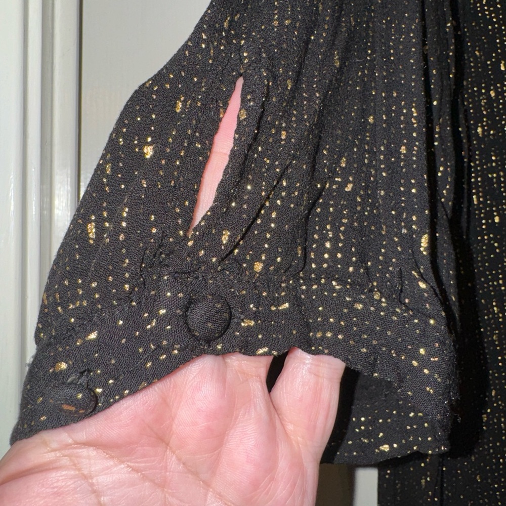 Torrid blouse - Picture 3 of 5